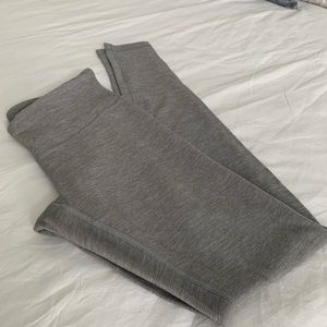 Lululemon Wunder Under Tight 28”